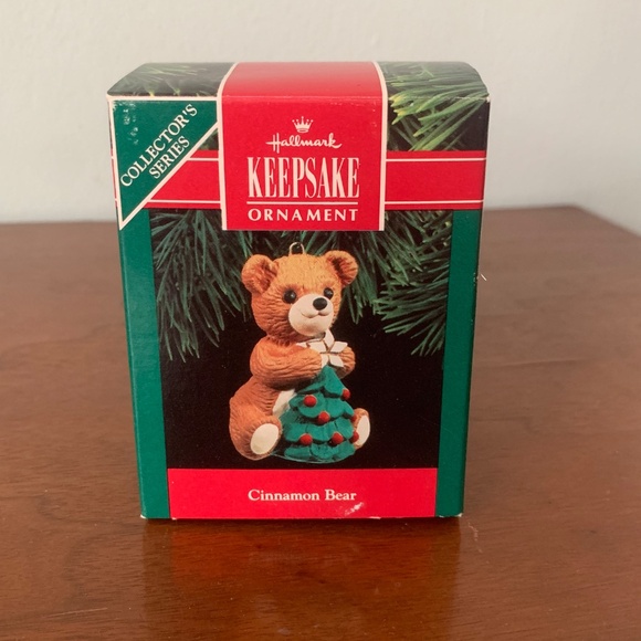 Hallmark Keepsake Ornament 1990 Cinnamon Bear #8 in Series - Picture 2 of 7